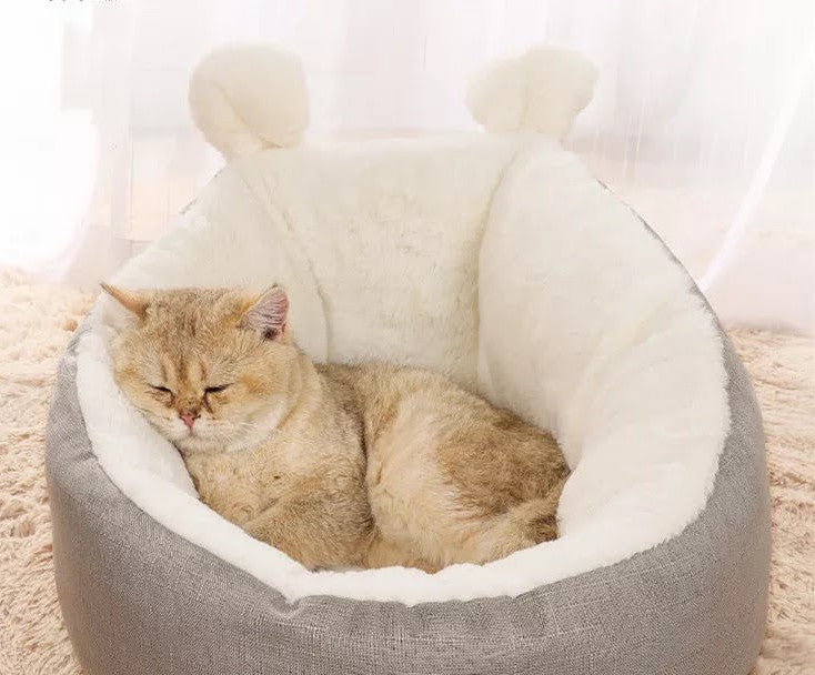 Plush Cuddle Cat bed Sofa - The Ultimate Feline Relaxation Haven Pet&Paw